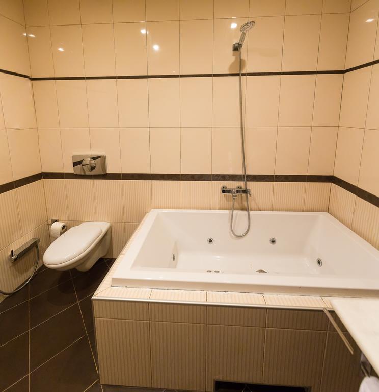 Bulvar Inn Баку Номер фото