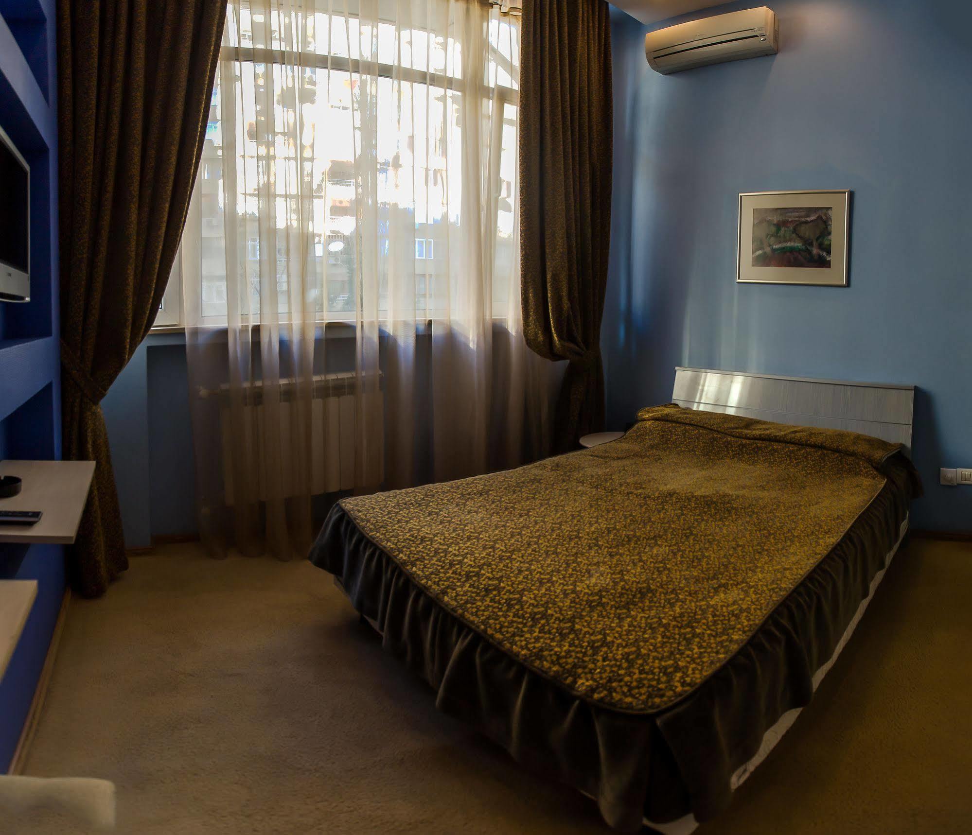 Bulvar Inn Баку Екстер'єр фото